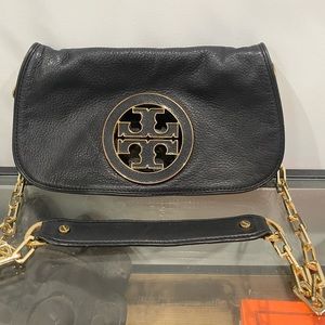 Tory Burch Black and Gold Reva Amanda Crossbody Clutch